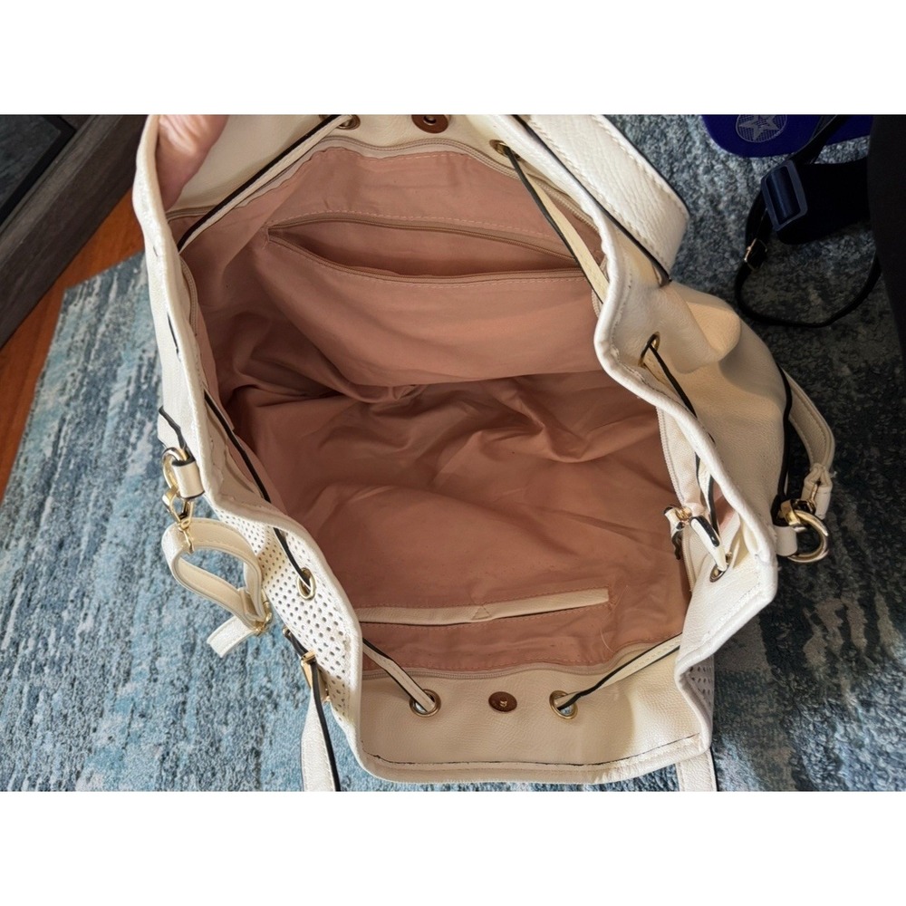 Week-end Bag - Picture 2 of 2